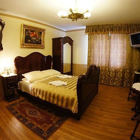 Florian Budget Rooms كراكوفيا المظهر الخارجي الصورة