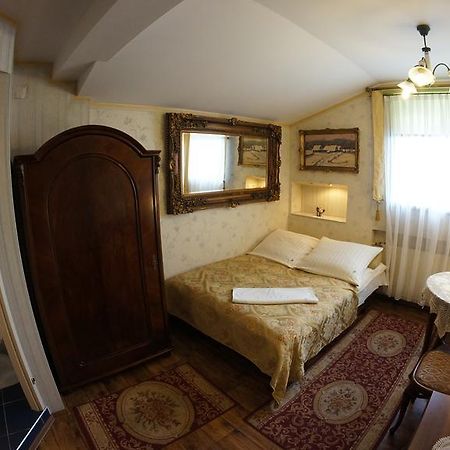 Florian Budget Rooms كراكوفيا المظهر الخارجي الصورة
