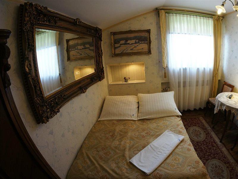 Florian Budget Rooms كراكوفيا المظهر الخارجي الصورة