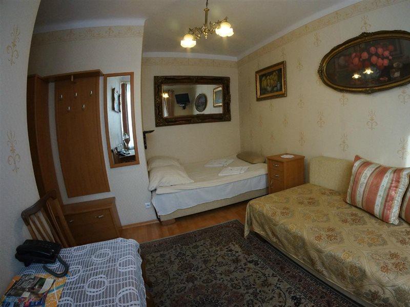 Florian Budget Rooms كراكوفيا المظهر الخارجي الصورة