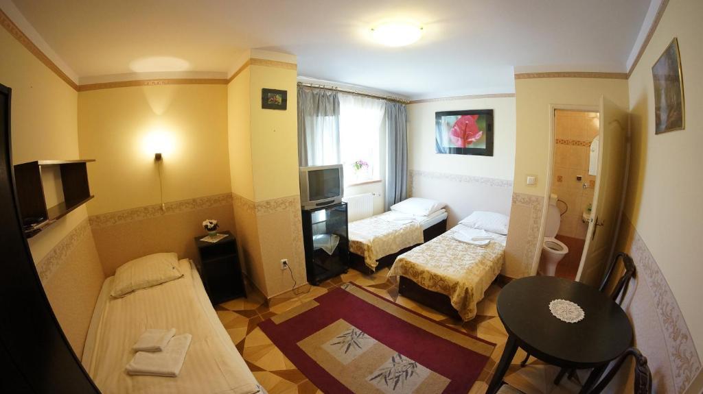 Florian Budget Rooms كراكوفيا المظهر الخارجي الصورة