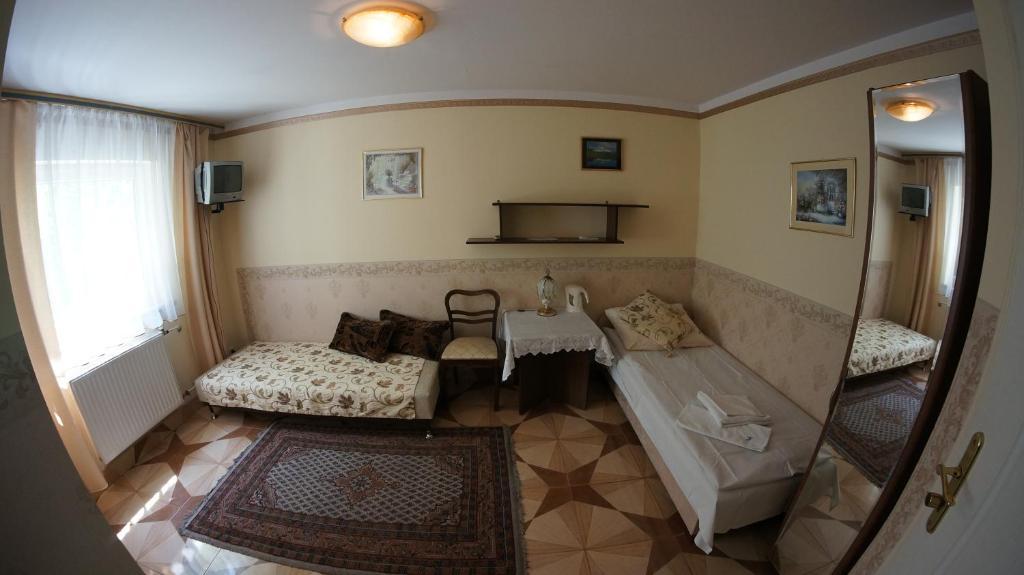 Florian Budget Rooms كراكوفيا المظهر الخارجي الصورة
