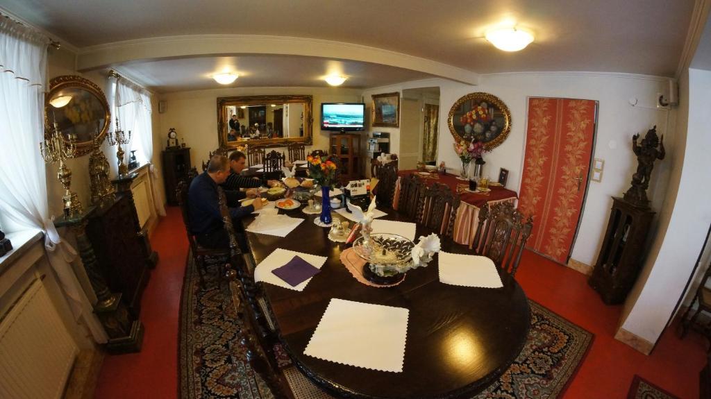 Florian Budget Rooms كراكوفيا المظهر الخارجي الصورة