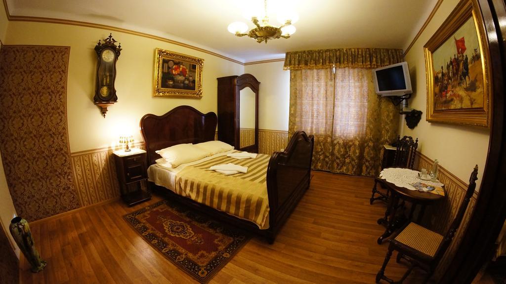Florian Budget Rooms كراكوفيا المظهر الخارجي الصورة